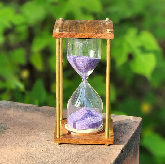 Mastering Time Management with Hourglasses, Sandtimer