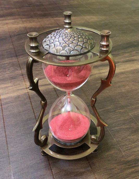 PINK CARVING ANTIQUE SAND HOURGLASS
