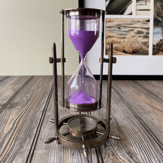 WHEEL HOURGLASS WITH COMPASS